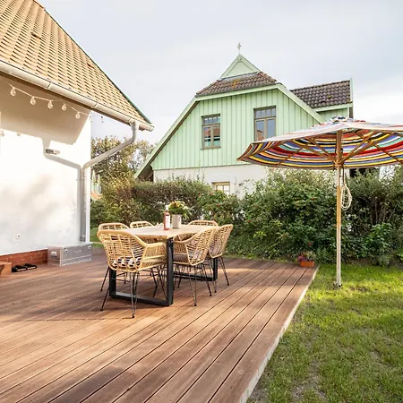 Ferienhaussiedlung Strandperlen Küstenhof 4b *